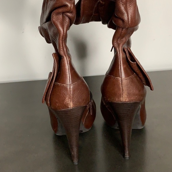 Gianni Bini Boots - Picture 4 of 6